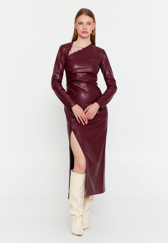 Asymmetric Cutout Chain-Detail PU Gown – Side-Ruched Waist, Long Sleeves & High-Slit Column Skirt