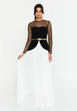 Illusion-Mesh Bodice Maxi Gown with Metal-Finish Belt – Sweetheart Inner Line & Knife-Pleated Flowing Skirt