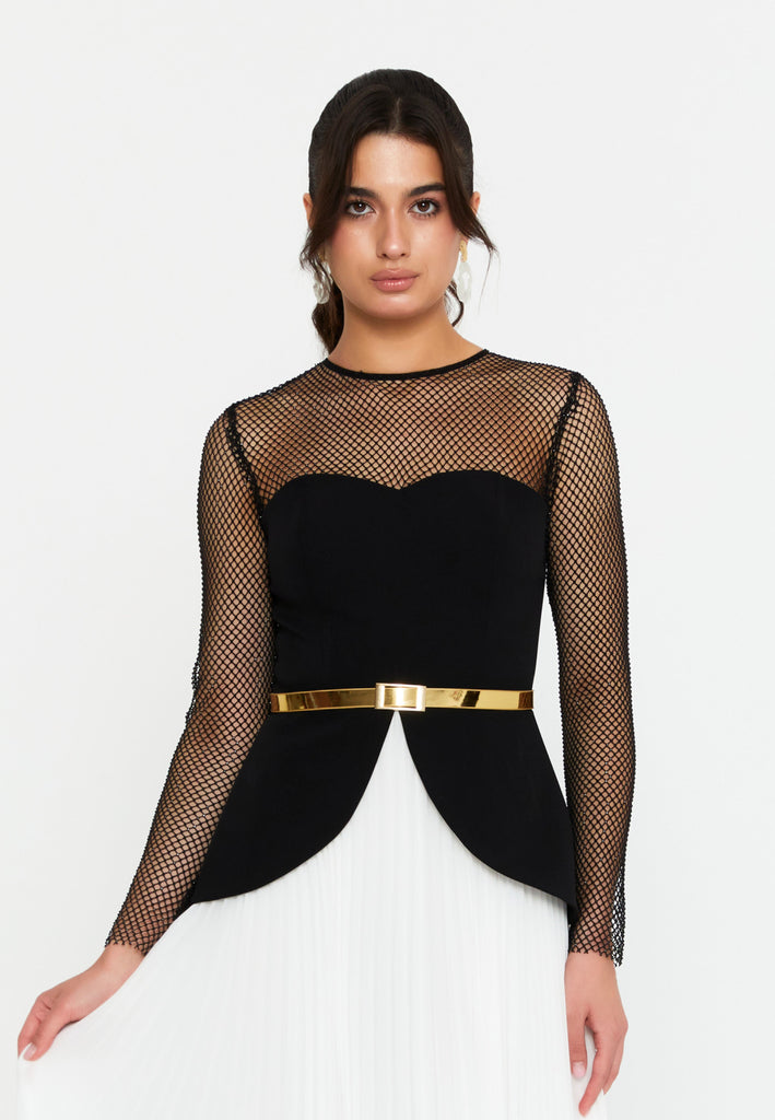 Illusion-Mesh Bodice Maxi Gown with Metal-Finish Belt – Sweetheart Inner Line & Knife-Pleated Flowing Skirt