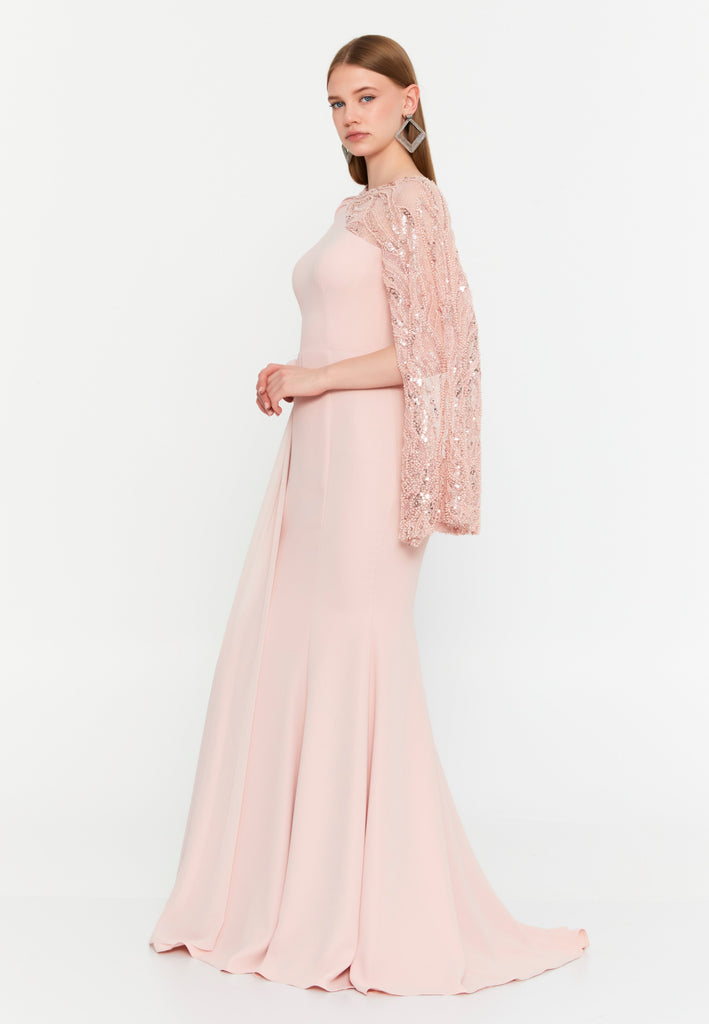 Asymmetric Lace-Sleeve Gown – Sculpted Waist, Draped Sheer Overlay & Modern Goddess Silhouette