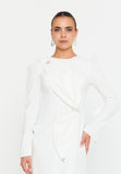 Structured Long-Sleeve Evening Gown – Sculpted Waistline, Draped Detailing & Pearl-Embellished Accents
