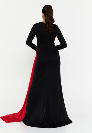 Asymmetric Draped Shoulder Gown – Hand-Beaded Detailing, Sculpted Silhouette & Flowing Train