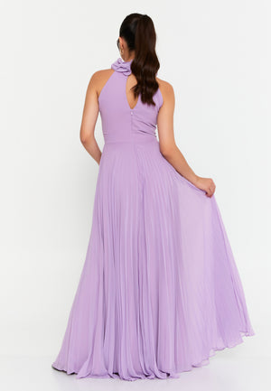 High-Neck 3D Floral Pleated Maxi Gown – Cinched Waist, Flowing Micro-Pleats & Effortless Ethereal Elegance